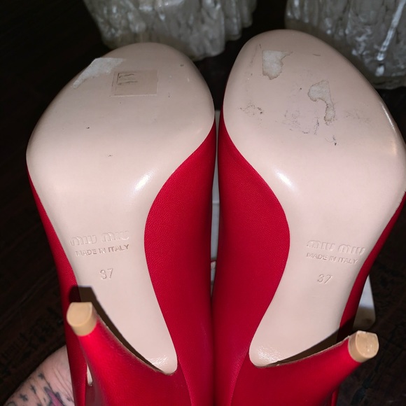NEVER WORN Red Miu Miu studded T-Strap Mary Janes - Picture 5 of 7